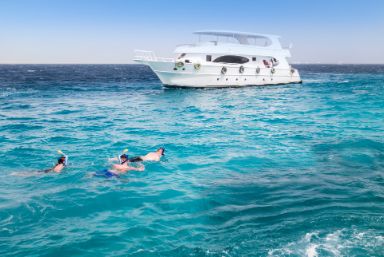 Snorkelling in Jamaica